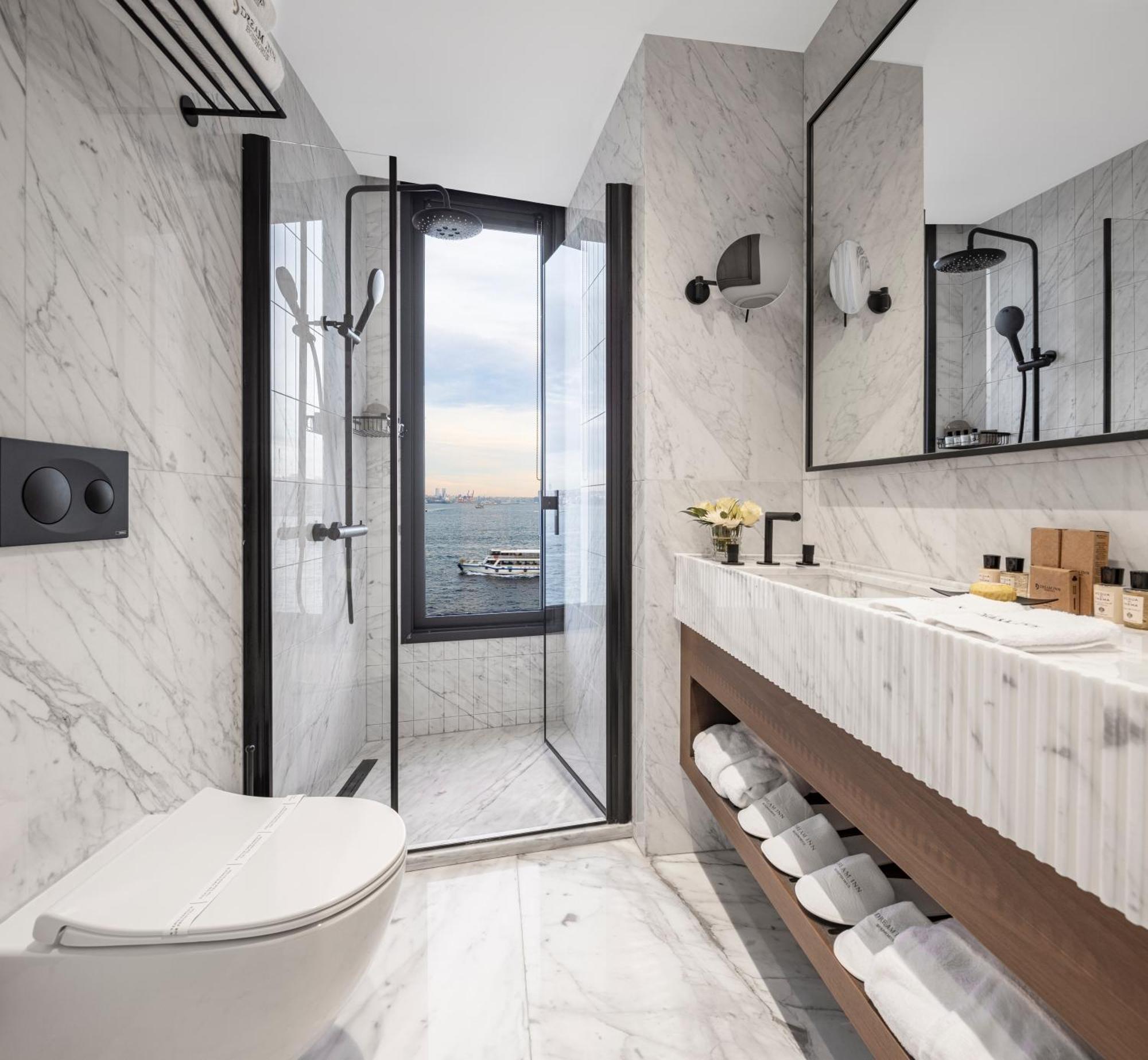 Dream Inn Karakoey Bosphorus Istanbul Exteriör bild