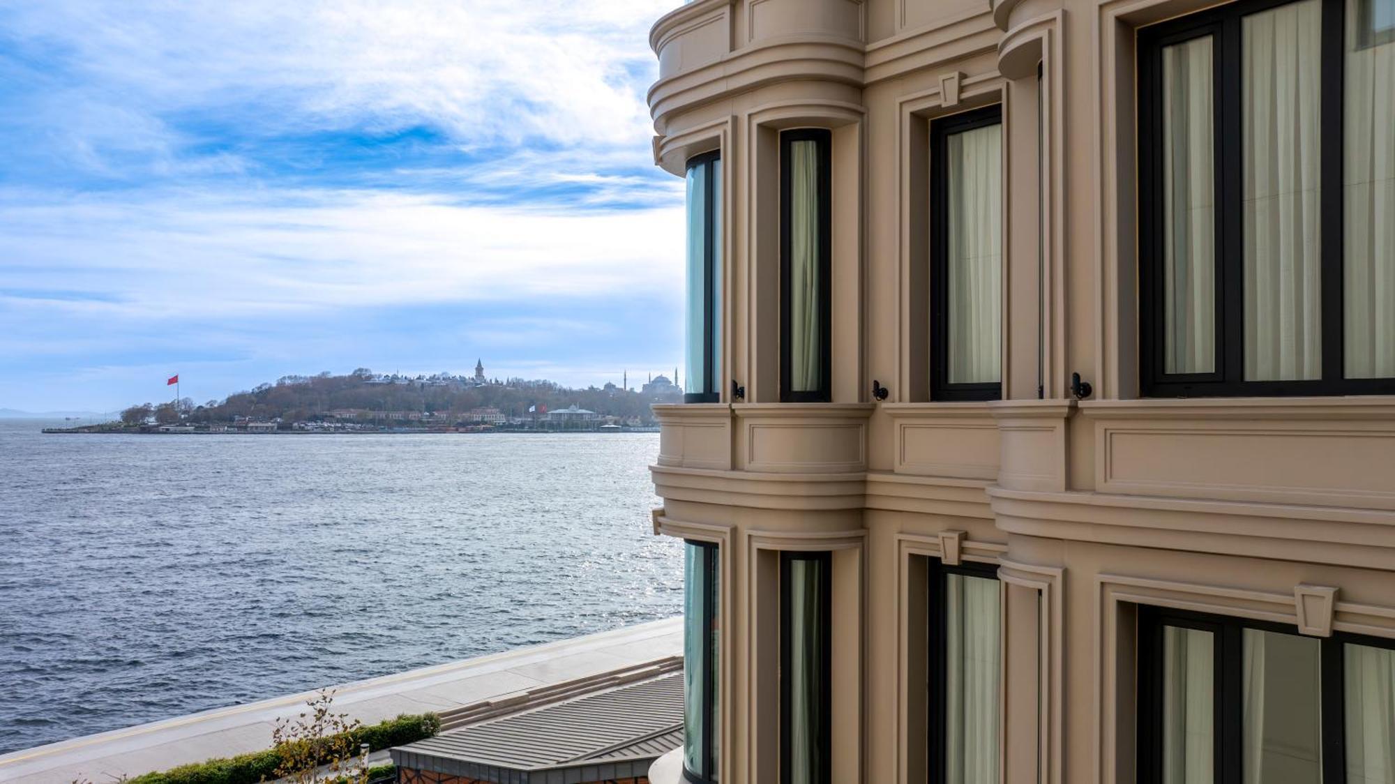 Dream Inn Karakoey Bosphorus Istanbul Exteriör bild