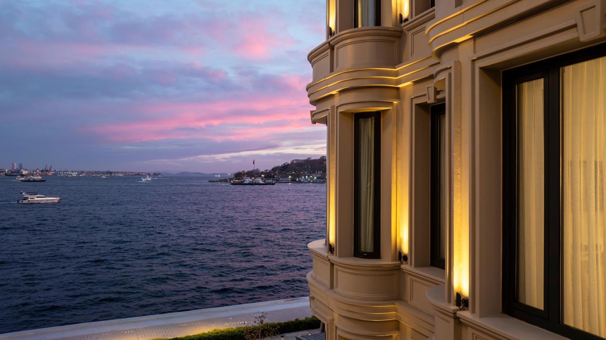 Dream Inn Karakoey Bosphorus Istanbul Exteriör bild